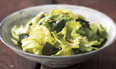 レタスとワカメのナムルサラダ