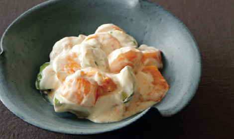 柿とアボカドのサラダ