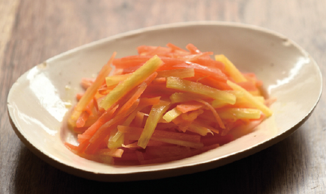 パイナップルと人参のラペサラダ