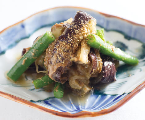 焼きなすといんげんのごま和え