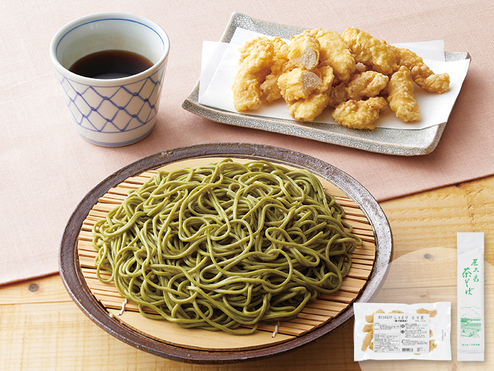 春を感じる　茶そば鶏天セット