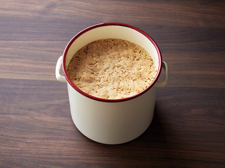 職人が仕込んだ 育てる玄米味噌(容器付)_3