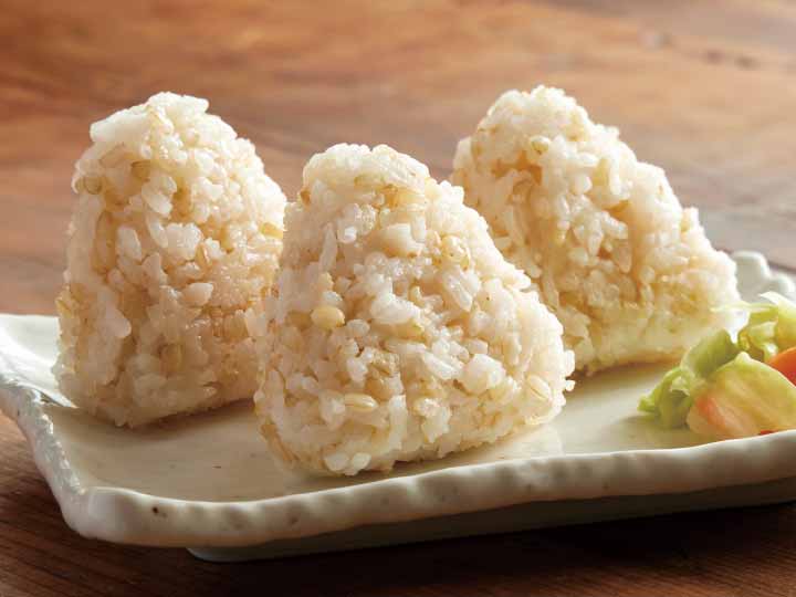 発芽玄米入り塩おにぎり