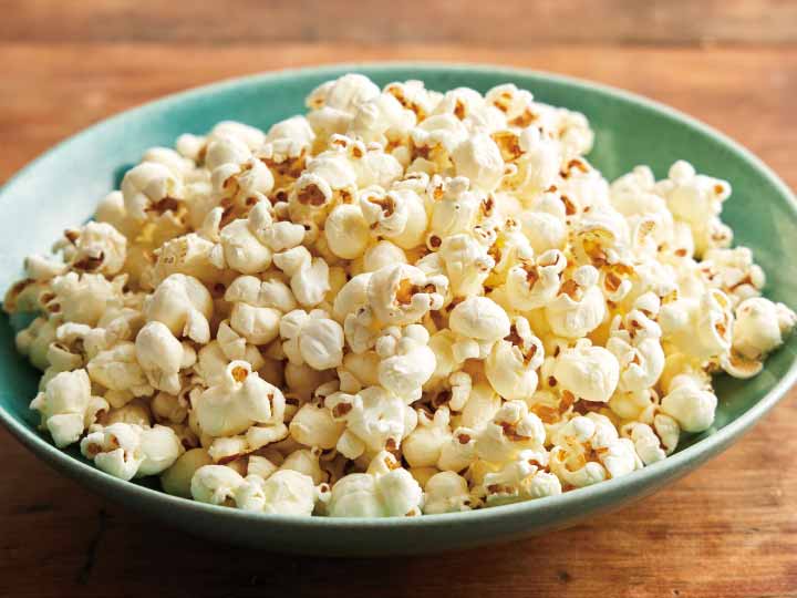 北海道産にこだわったポップコーン（うすしお味）