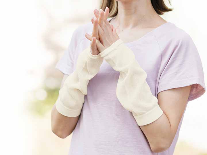 予約　日本製　シアバターなめらかショートウォーマー（クリーム）_3