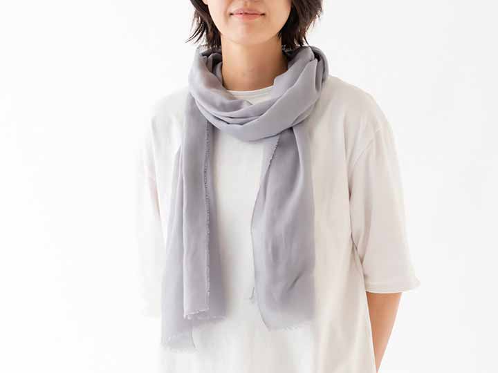 予約　オーガニックコットンガーゼマフラー（ブルーグレー）_2
