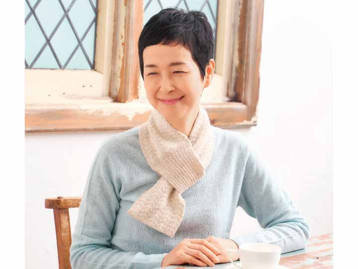 予約 アルパカ100% ヘリンボーン柄ミニマフラー (ベージュ)_2