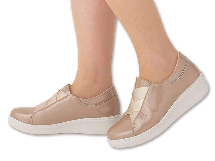 予約 ミスキョウコ 4E クロスゴム オパンケエナメルスニーカー ベージュ 23.0CM_3