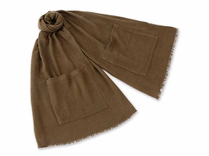 予約　＜今治タオル＞あったかポケット付きストール　ダークオリーブ