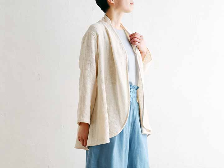 予約　レース織フレアーカーディガン・生成り_2