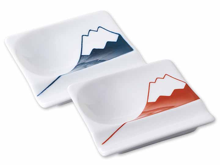 重宝皿　2枚セット　富士山（赤・青）