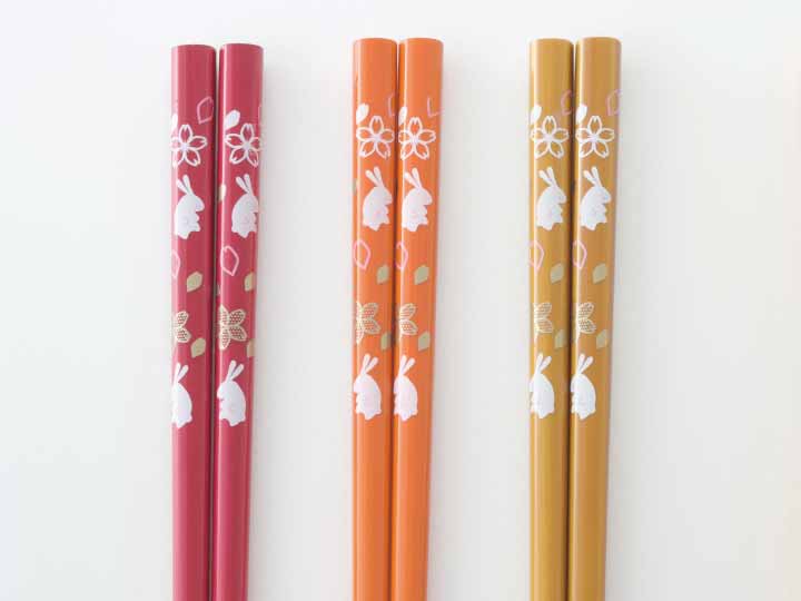 予約　若狭塗　食洗機対応桜うさぎ塗箸（5色組／合成漆器）_2