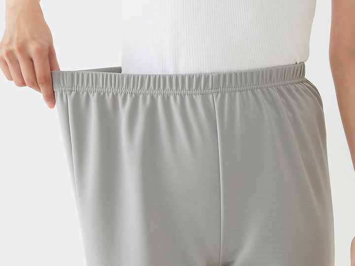 予約　肌にベタつきにくい美脚さらっとパンツ（グレー）Ｍ_3