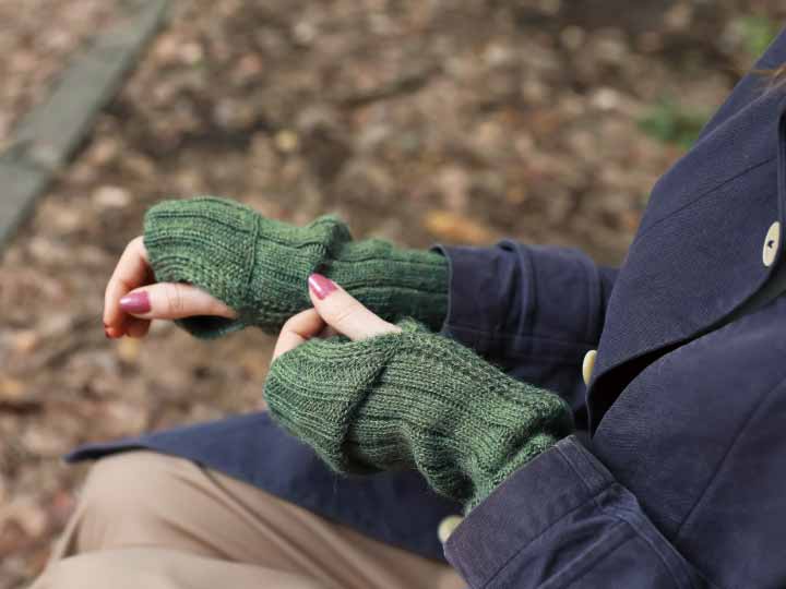 予約　アルパカ100％　アームウォーマー　リブ編み（グリーン）_2