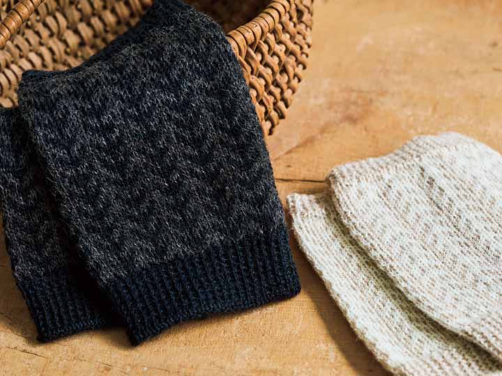 予約 アルパカ100% ヘリンボーン柄ミニレッグウォーマー (ブラック)_2