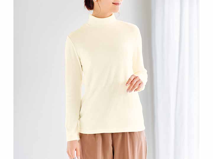予約　ふわっととろけるハイネックシャツ　オフホワイト　Ｍ_2
