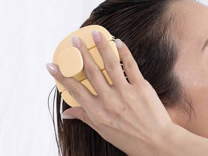 予約　Ｕ−ｎｉ　頭皮もみブラシ　レモンイエロー_3