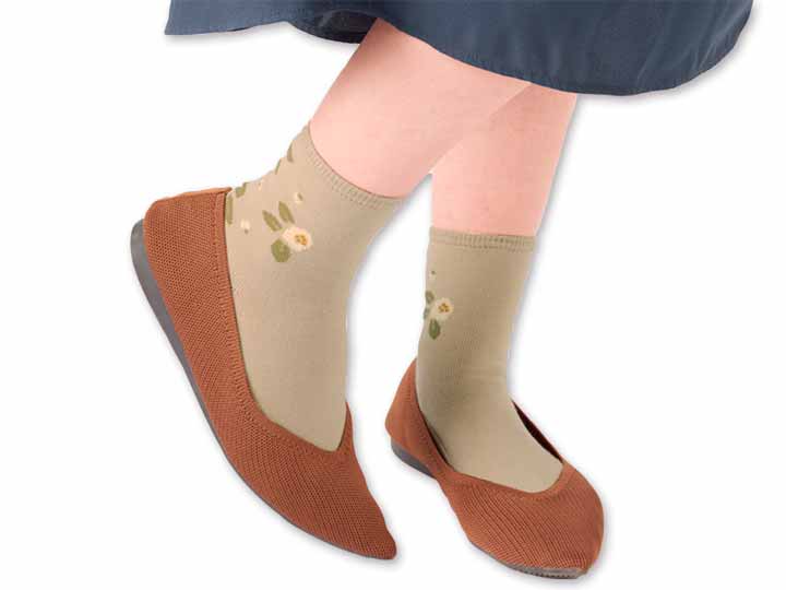 予約　日本製　口ゴムゆったりツバキソックス_2