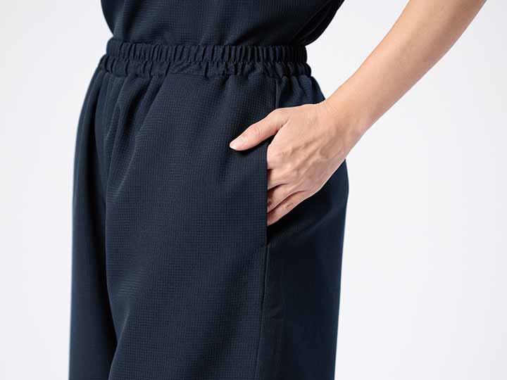 予約 eclaT style軽くてシワになりにくい!おでかけセットアップ ネイビー LL_4