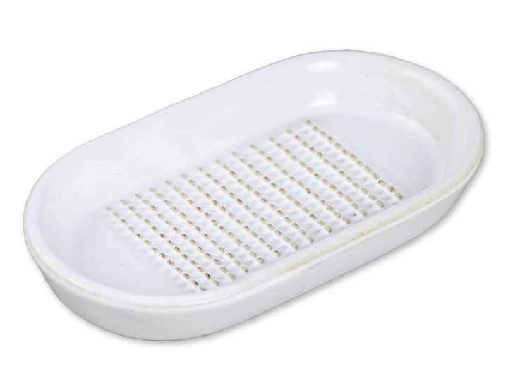 予約　ひげが出にくいふしぎな生姜おろし器　白