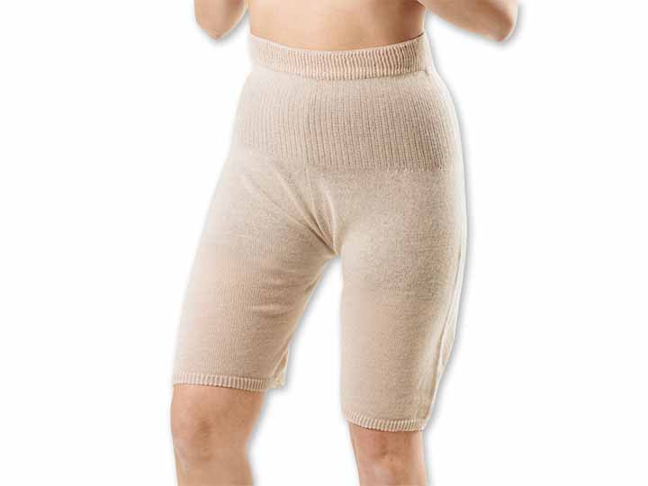 予約　日本製　なめらかな肌触りのニットペチパンツ