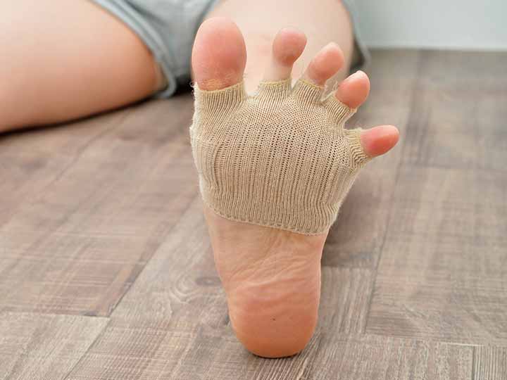 予約　ロコメイト　母趾保護サポートソックス　ナチュラル_2