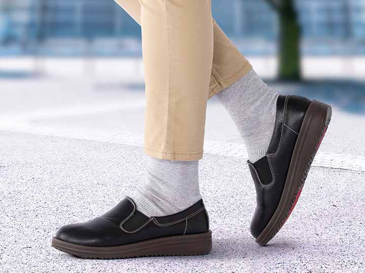 予約 外反保護クッションソックス同色2足組 グレーの宅配は大地を守る  