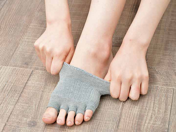 予約　ロコメイト　母趾保護サポートソックス　グレー_2