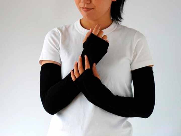 予約 UV内側シルクアームカバー 鉄黒_2