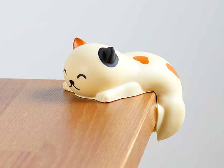 予約　ねこのコーナーガード　Ⅱ_5