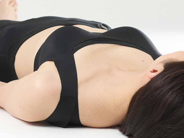 予約　ＲＡＫＵＮＡ　整体ストレッチ感覚磁気ブラ　ブラック　Ｍ_3