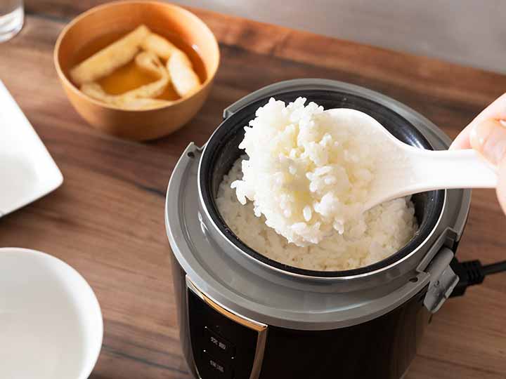 予約 1.5合の小さな炊飯器 ブラック_4