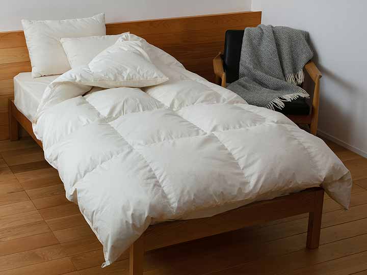 オーガニック羽毛掛ふとん（シルバーダック）
