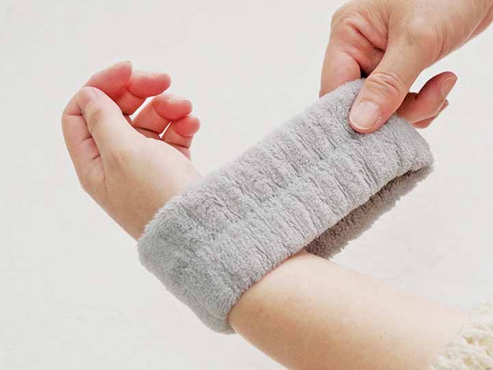 予約　Ｕ−ｎｉ　吸水アームバンド　4色セット_3