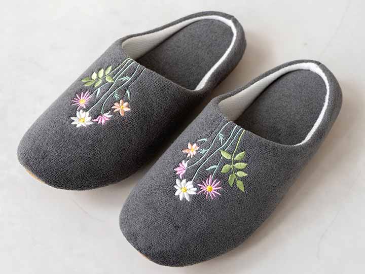 予約　ラ・エミーズ　スリッパ　ボタニカル　ダークグリーン_3