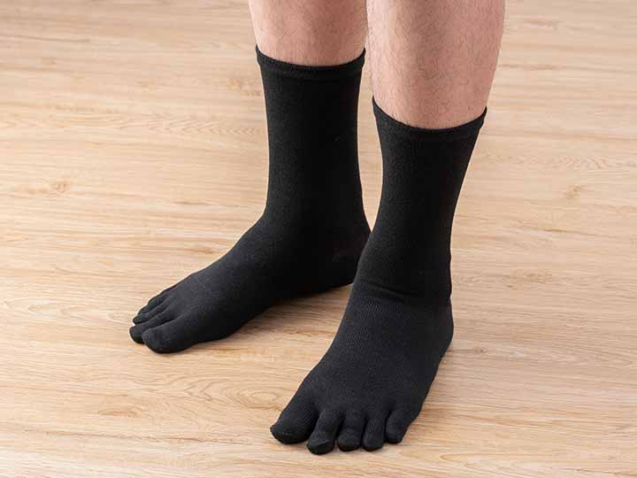 予約 黒の消臭5本指ソックス 3足組 25〜28CM_2