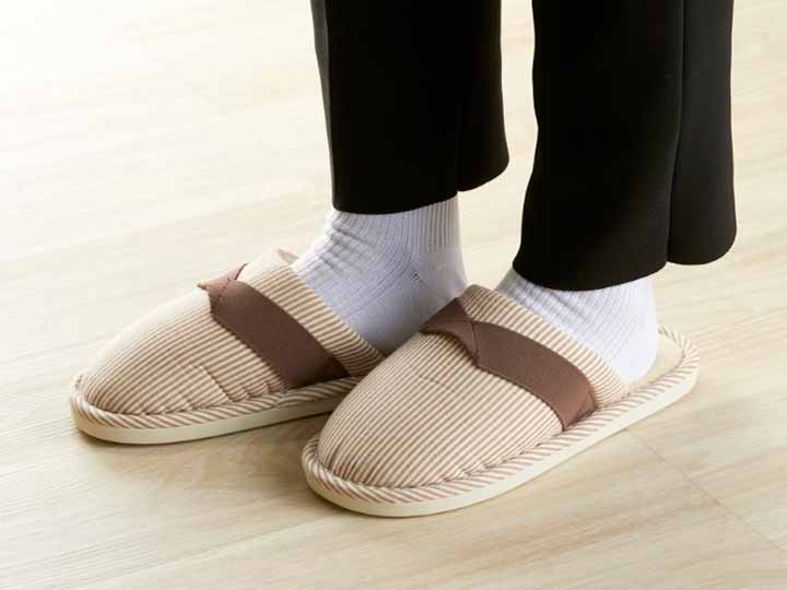 予約　歩きやすい安全スリッパ_2