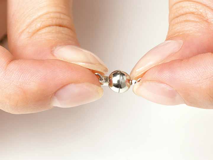 予約 管理医療機器リュクス 磁気ネックレス ティアドロップ_4