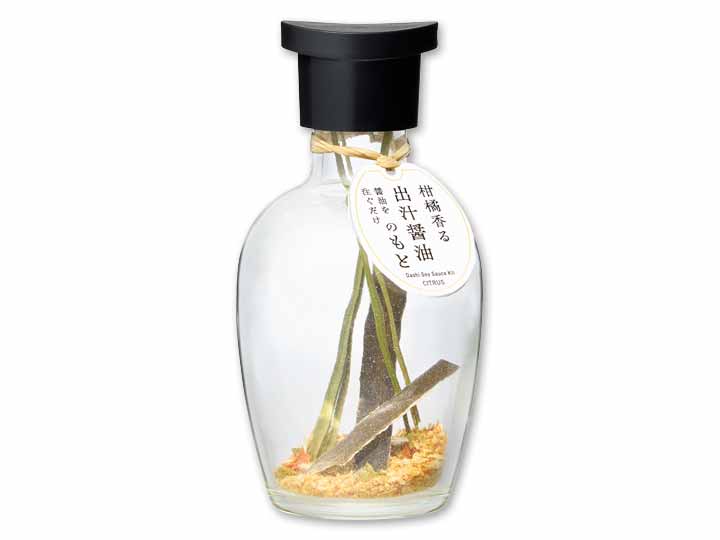 醤油を注ぐだけ　柑橘香る出汁醤油のもと