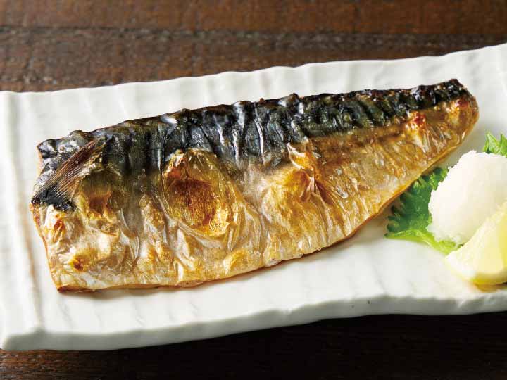 脂の乗った大きなさば一夜干し