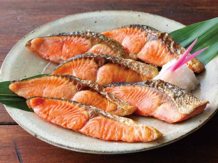 大地のもったいナイ大容量紅鮭切身（うす塩味）