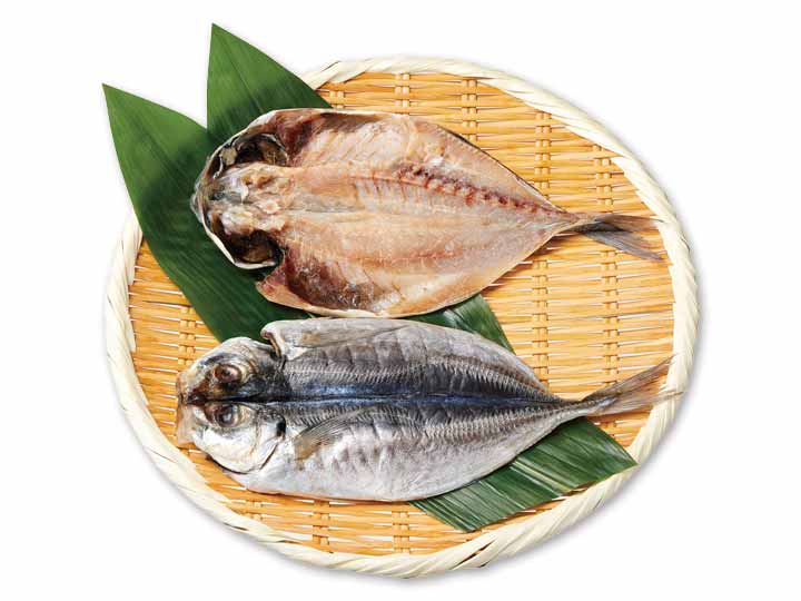 身がふっくら　大きな真アジ天日干し_2