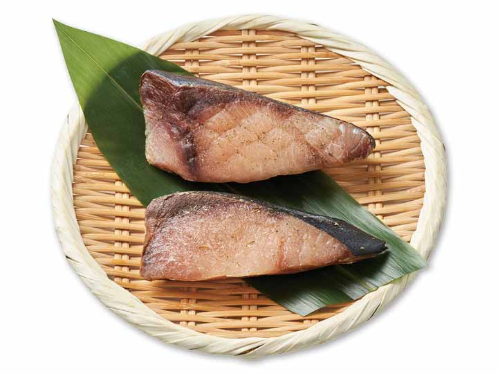 香り広がる　天然ぶりのバジル風味_2