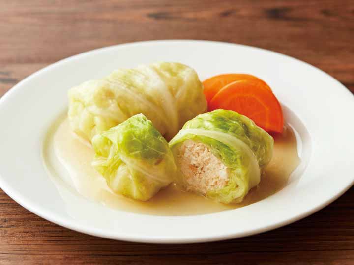 鶏肉であっさり仕上げた国産ロールキャベツ