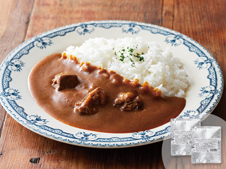 お肉がゴロっと！国産牛肉をじっくり煮込んだビーフカレー×2パック