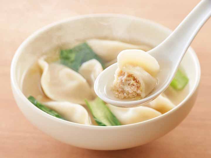 【お得】国産小麦を使ったもちっと皮の水餃子×2パック