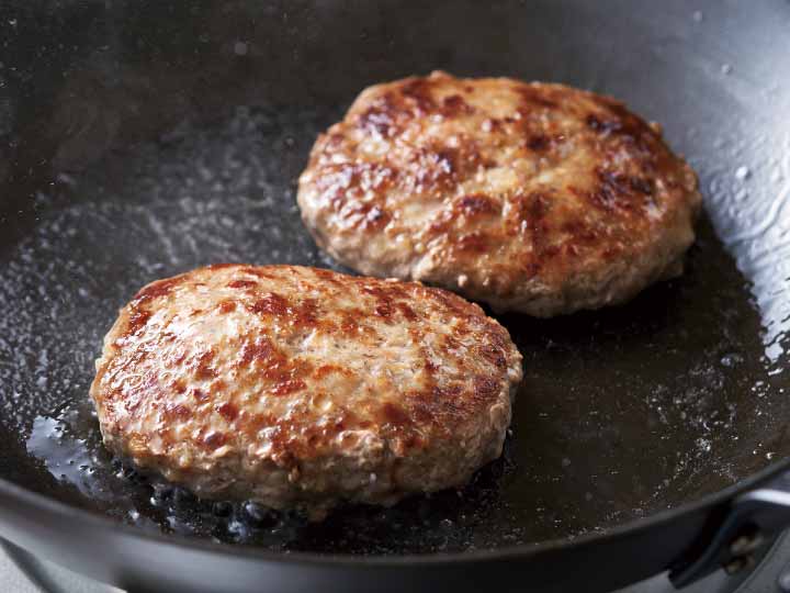 【お得な2パック】冷凍のまま焼ける　国産合挽肉の生ハンバーグ×2_3
