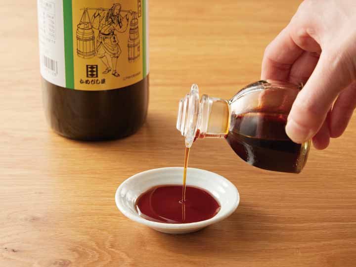 予約12／1週　かめびしのうすくち醤油