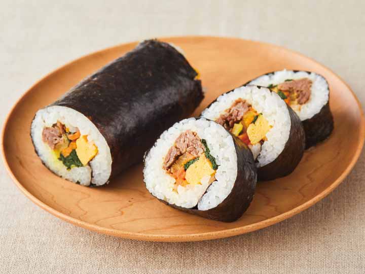 予約1／26週　特製ダレの国産牛焼肉の韓国風太巻き（キンパ）