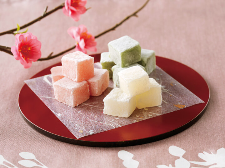 予約2／23週　三色羽二重餅（桃の節句）